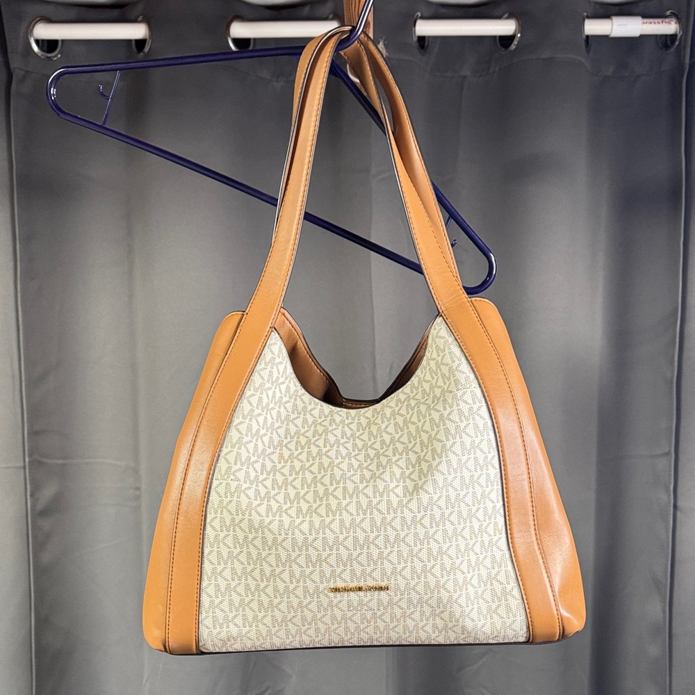 Michael Kors Tan and Cream Shoulder Bag